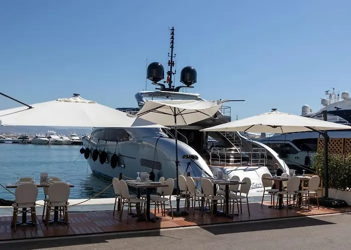 6 Luxury Sea View Puerto Banus * 마르베야